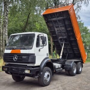 Camion-benne Mercedes-Benz SK 2527