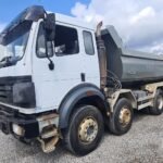 Camion-benne Mercedes-Benz SK 3238