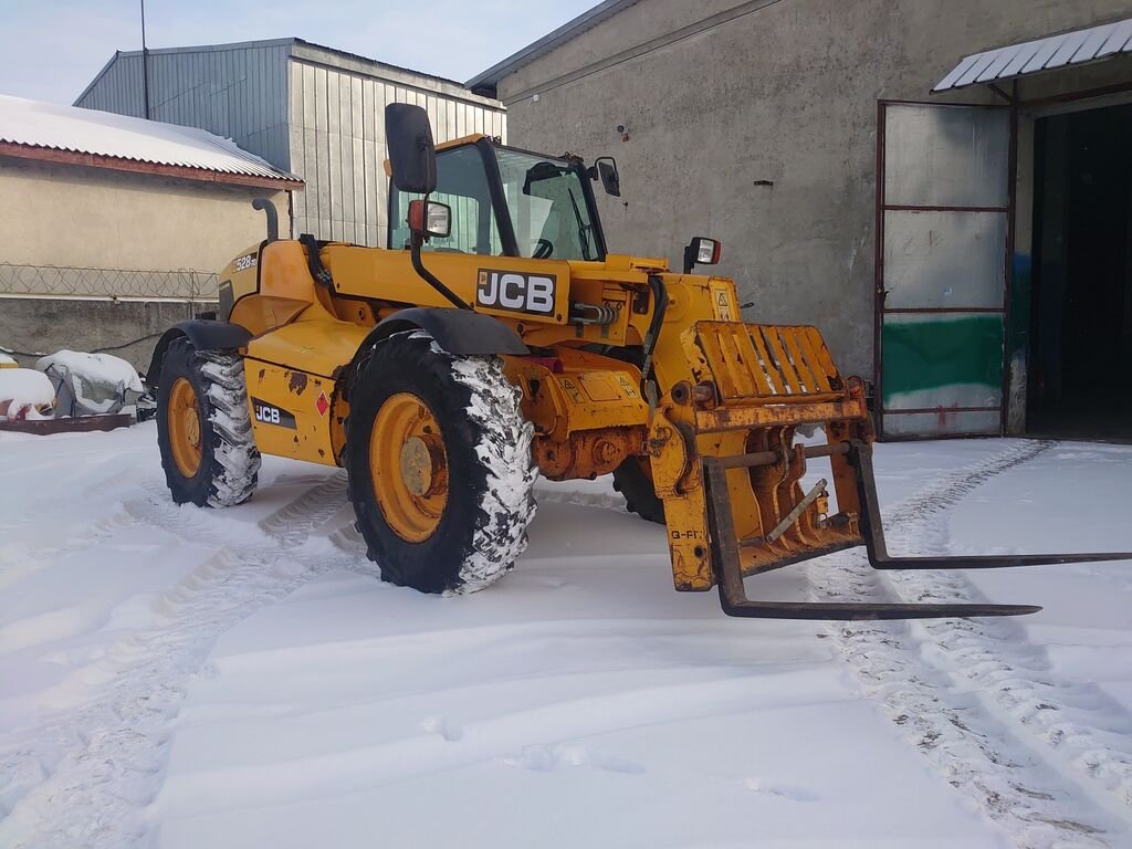Chariot télescopique JCB 528-70