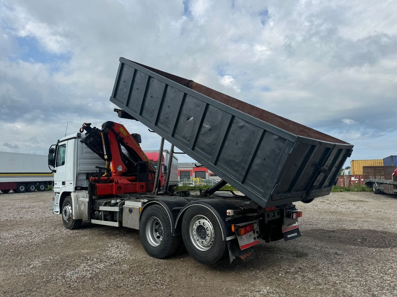 Camion-benne Mercedes-Benz Actros 2532L – Image 5