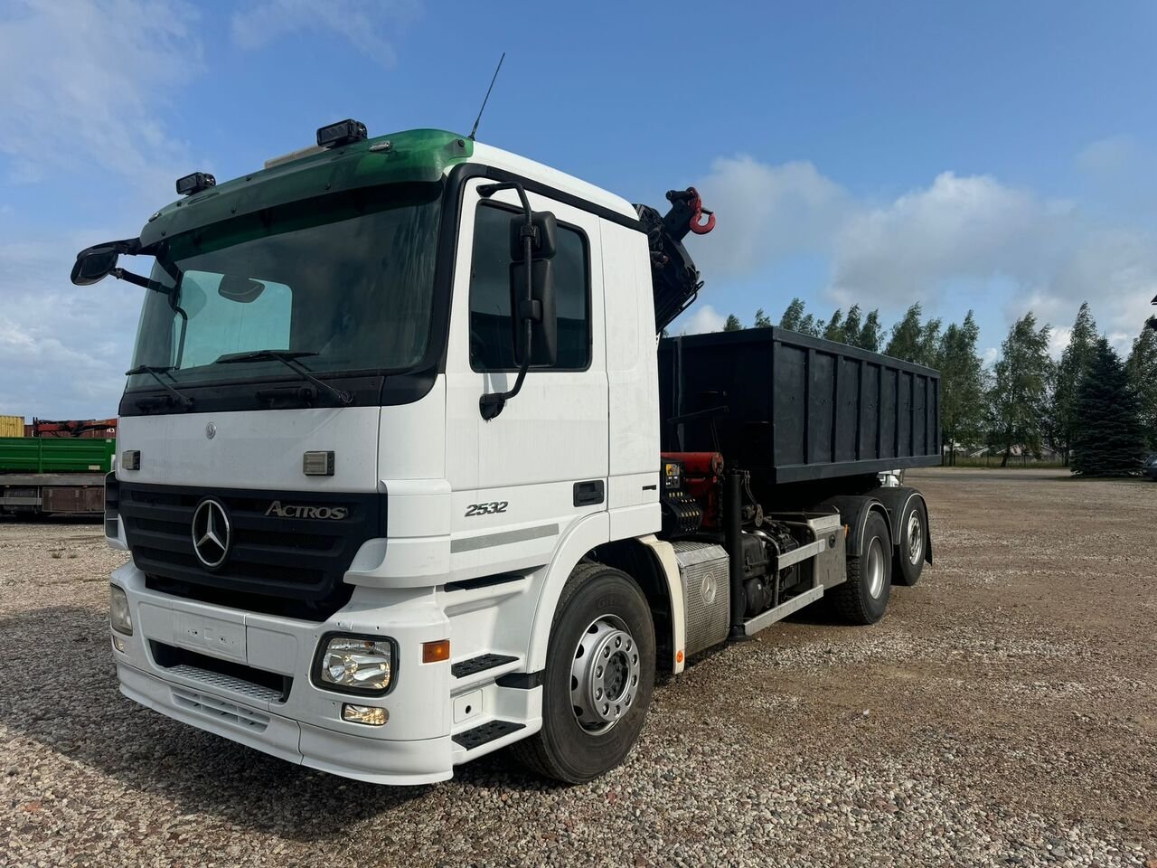 Camion-benne Mercedes-Benz Actros 2532L – Image 6