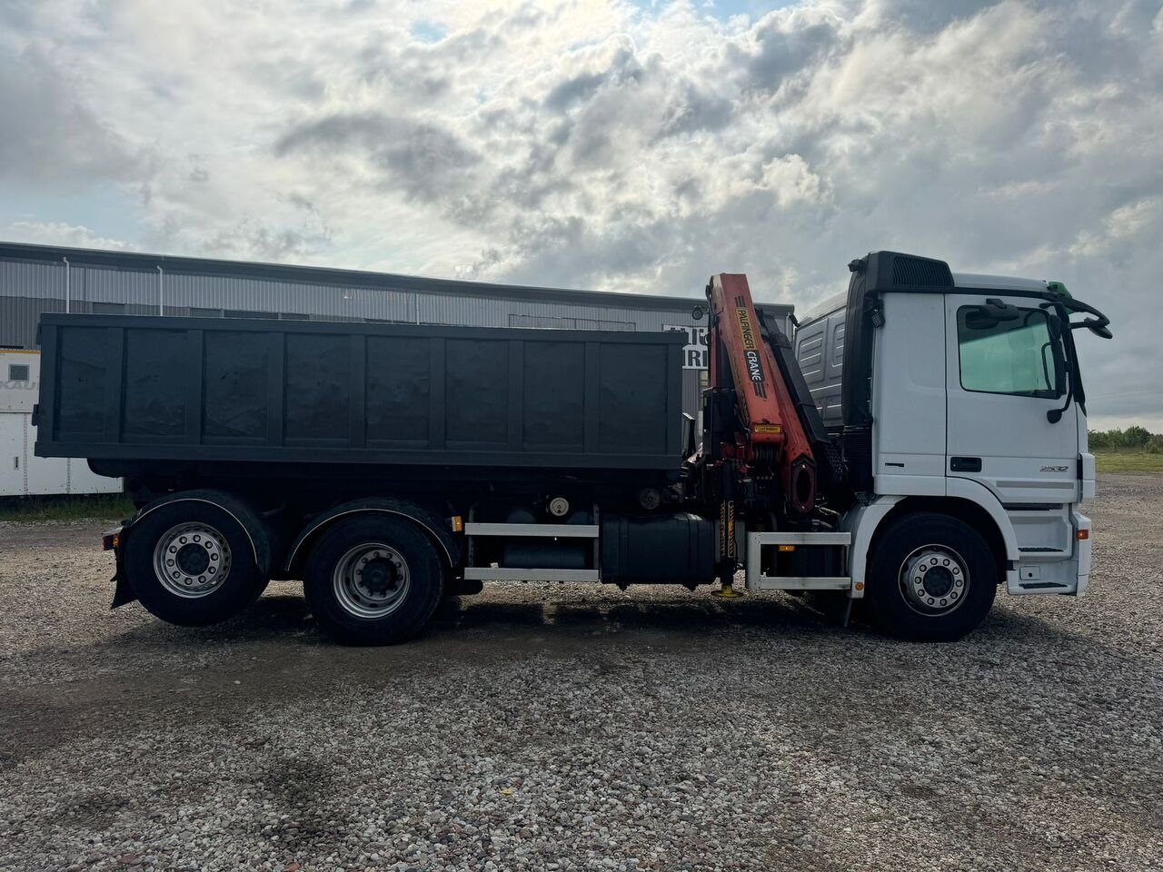 Camion-benne Mercedes-Benz Actros 2532L – Image 8