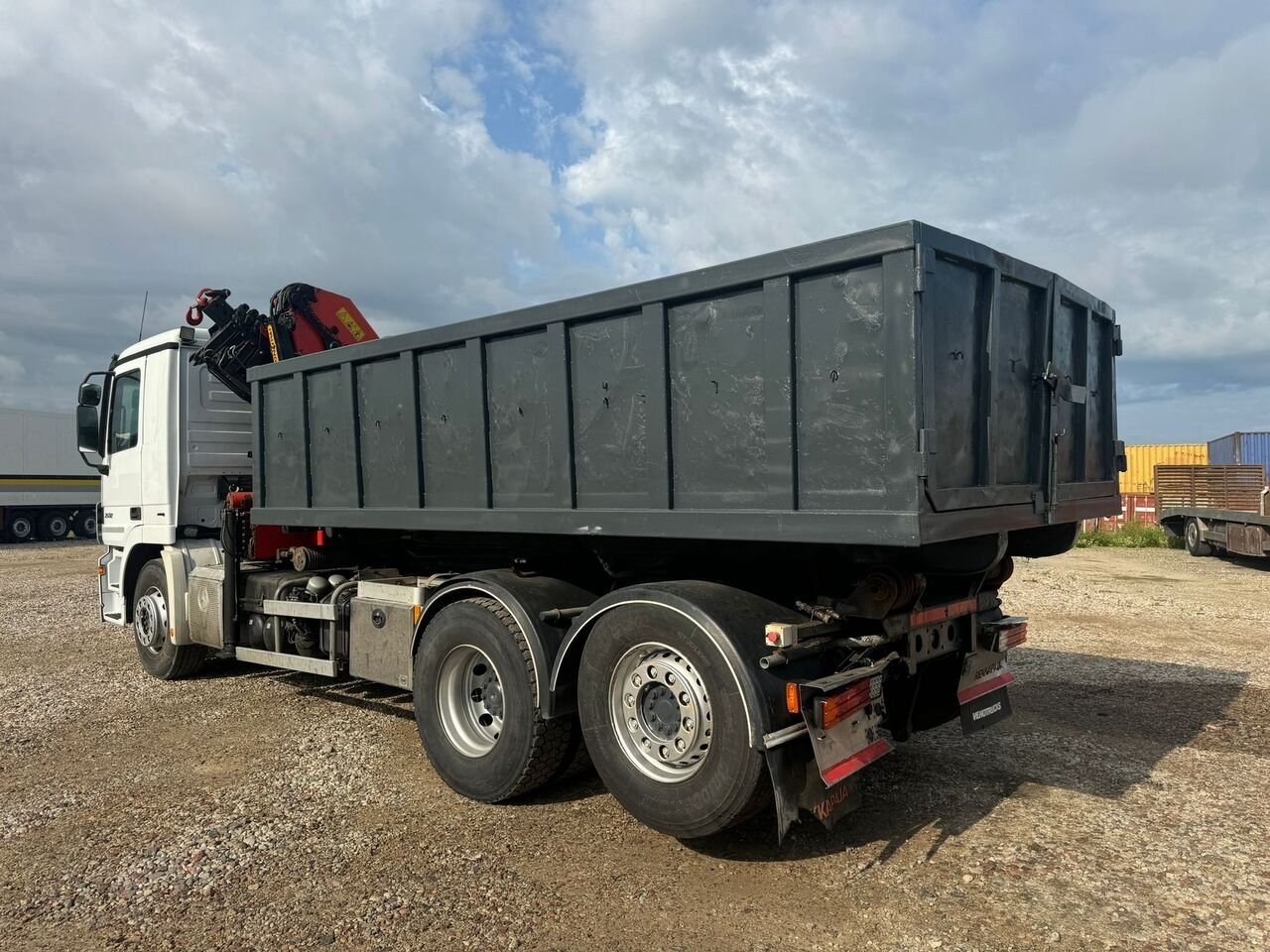 Camion-benne Mercedes-Benz Actros 2532L – Image 10